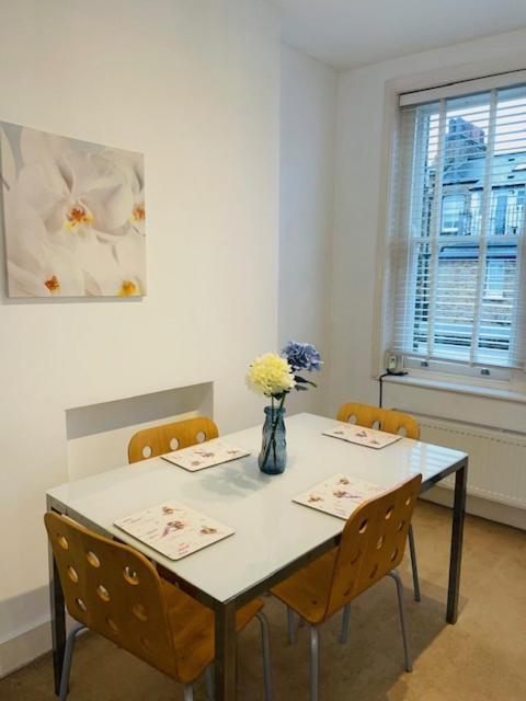 Luxury 2 Bedroom Apartment Marylebone! London Exterior photo